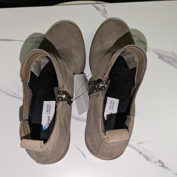 ❤️REDUCED PRICE❤️Aqua College Waterproof Ankle Boots NWT - Picture 6 of 7